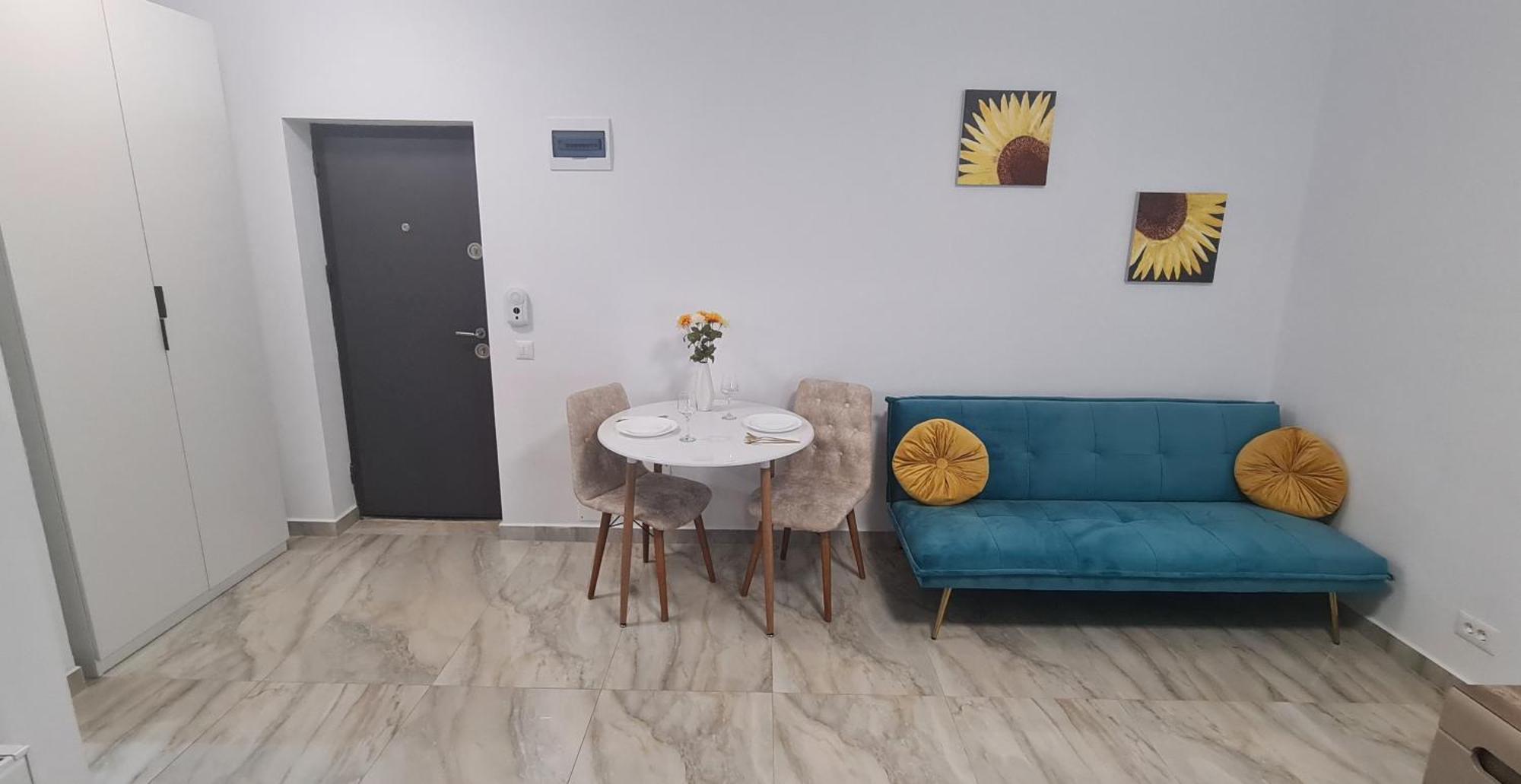 Marble Studio Bukarest Exteriör bild